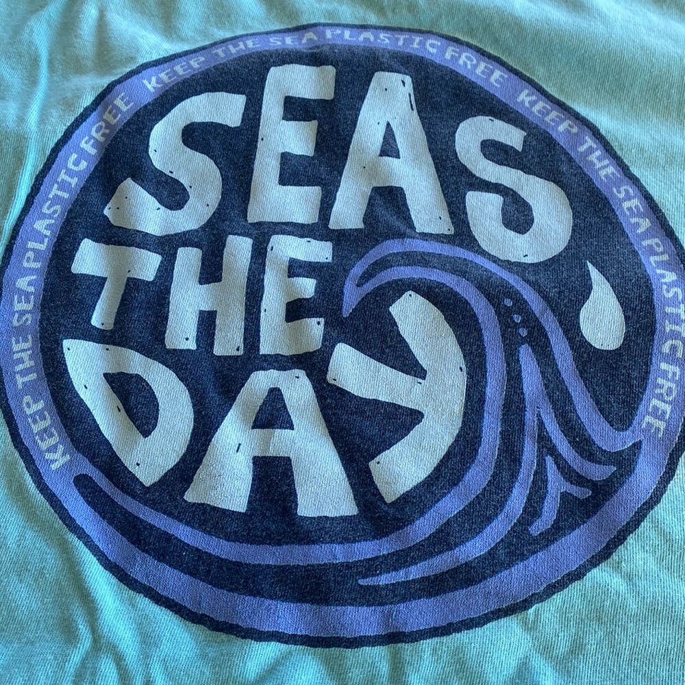 Dewey Beach Seas The Day men’s t-shirt - Picture 3 of 4